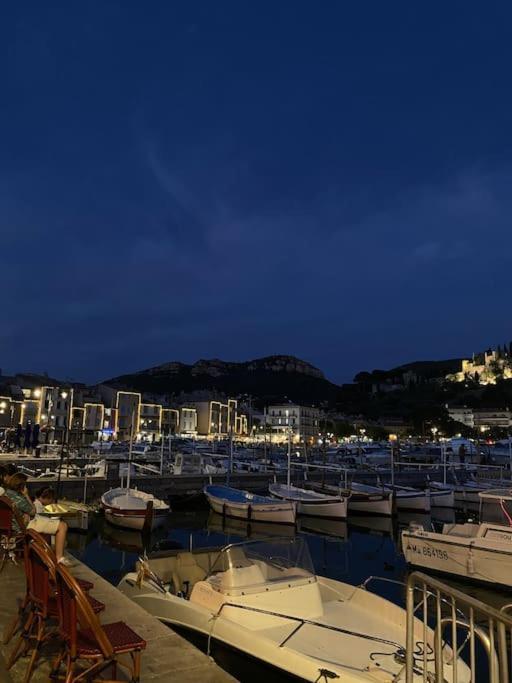 La Savinienne De Cassis- 5Mn Port Plage Face Mer Εξωτερικό φωτογραφία